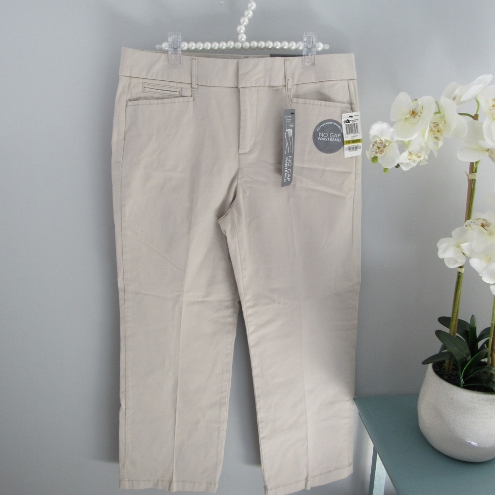 J M Collection Women's Straight-leg pants